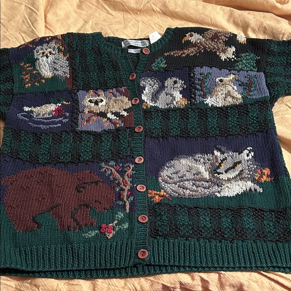 Vintage Signatures by Northern Isles forest animal cardigan, Green & black, XL - Picture 4 of 4